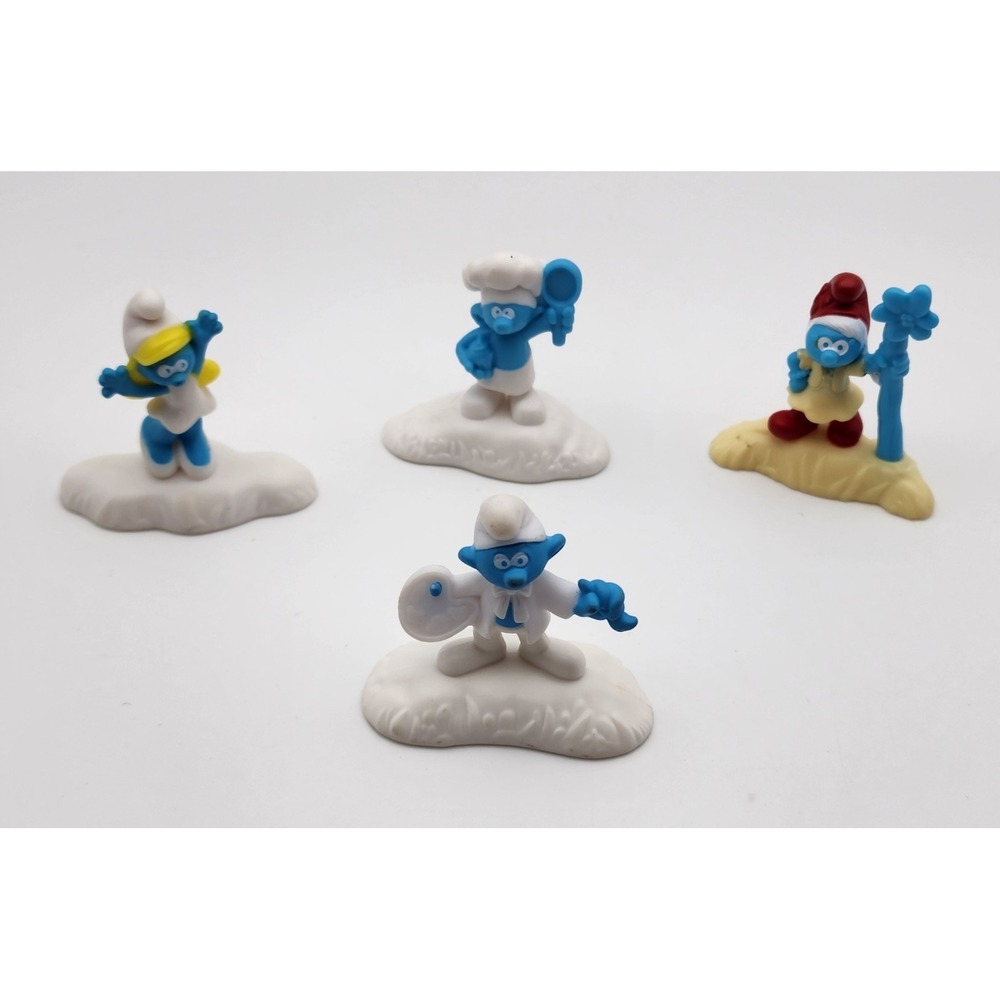 2017 MCDONALD SMURFS‎ SET OF 4 SMURFETTE, BRAINY, PAPA SMURF AND PAINTER